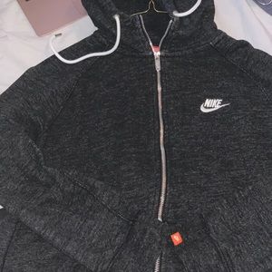 Nike club fleece sweater